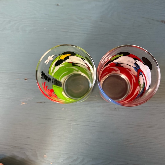 Vintage Mickey & Minnie Mouse Driving a Convertible Glasses | Set of 2 - Picture 4 of 8